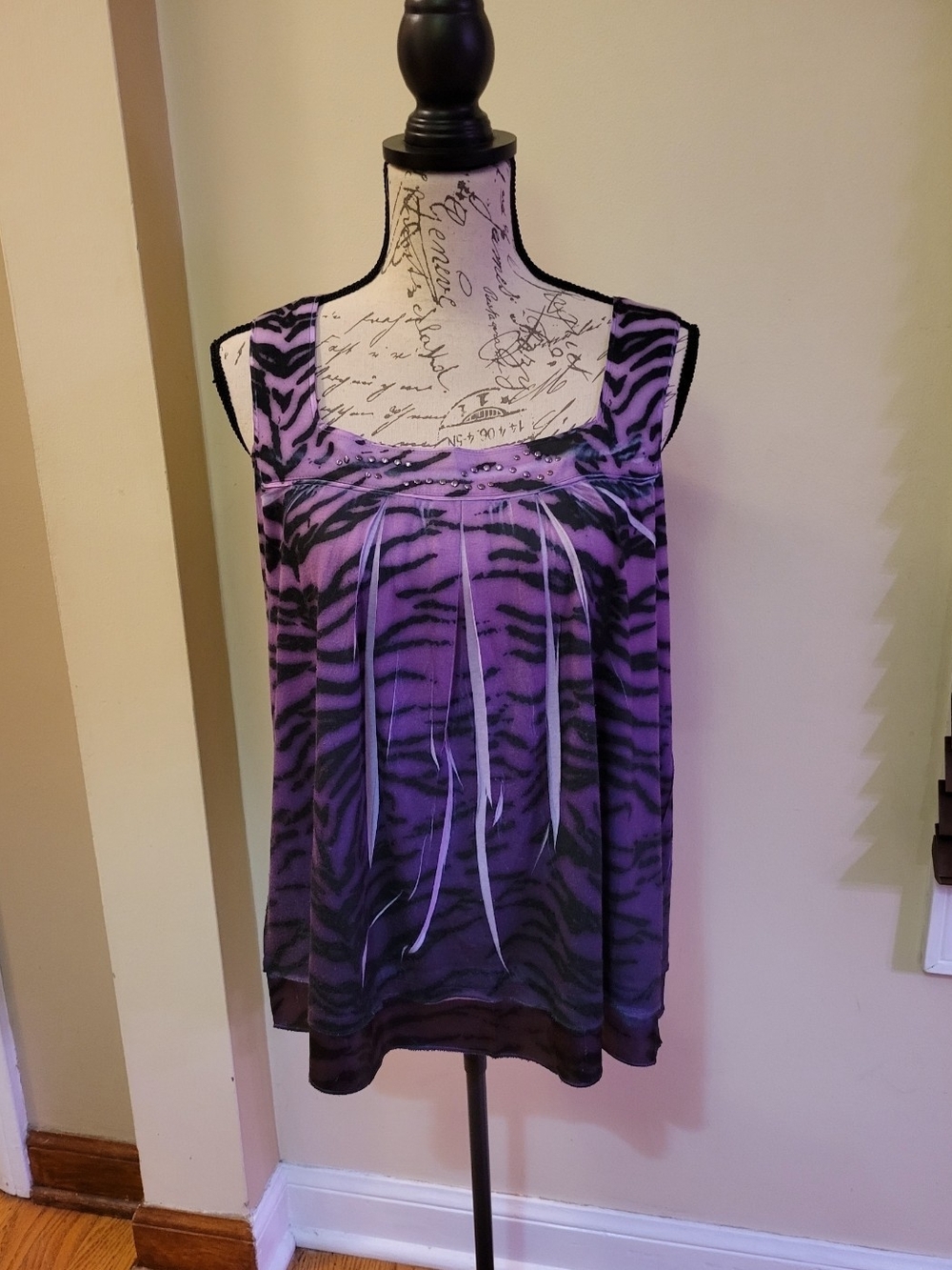 ONE WORLD Vintage Y2K Purple Zebra-Print Tank Top with Black Accents Size L
